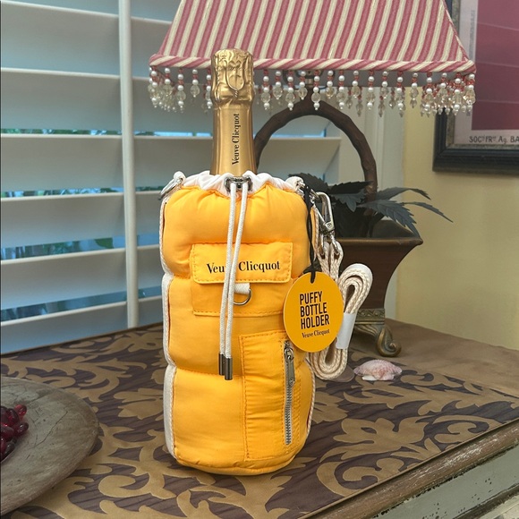 Veuve Clicquot Puffy Ice Jacket - Picture 1 of 2